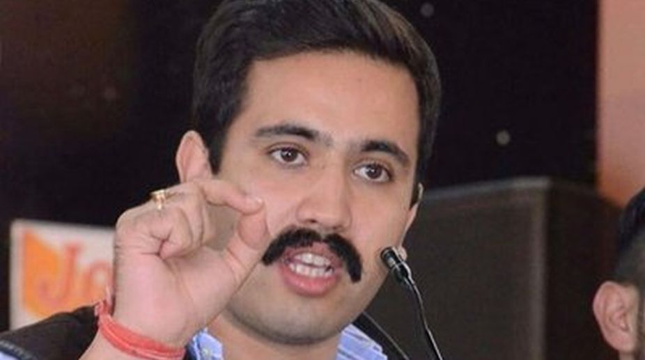 ਹਿਮਾਚਲ ਚੋਣਾਂ: ਸਾਬਕਾ ਮੁੱਖ ਮੰਤਰੀ ਵੀਰਭੱਦਰ ਦਾ ਪੁੱਤਰ ਮੁੜ ਜਿੱਤਿਆ